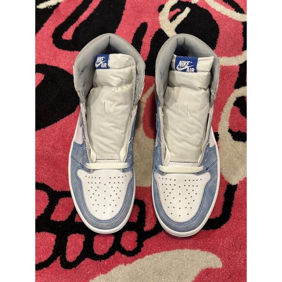 Jordan 1 Retro High Hyper Royal Smoke Grey - Picture 2 of 8